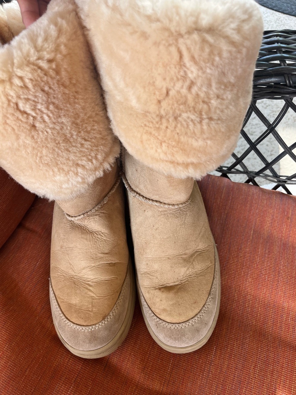 UGG Rare Australia Ultimate Tall II 5236 Women’s 9 Rugged Rubber Sole